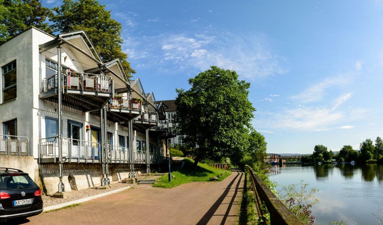 Weserwohnung - Bootshaus Urlaub Am Wasser Hamelin Bagian luar foto