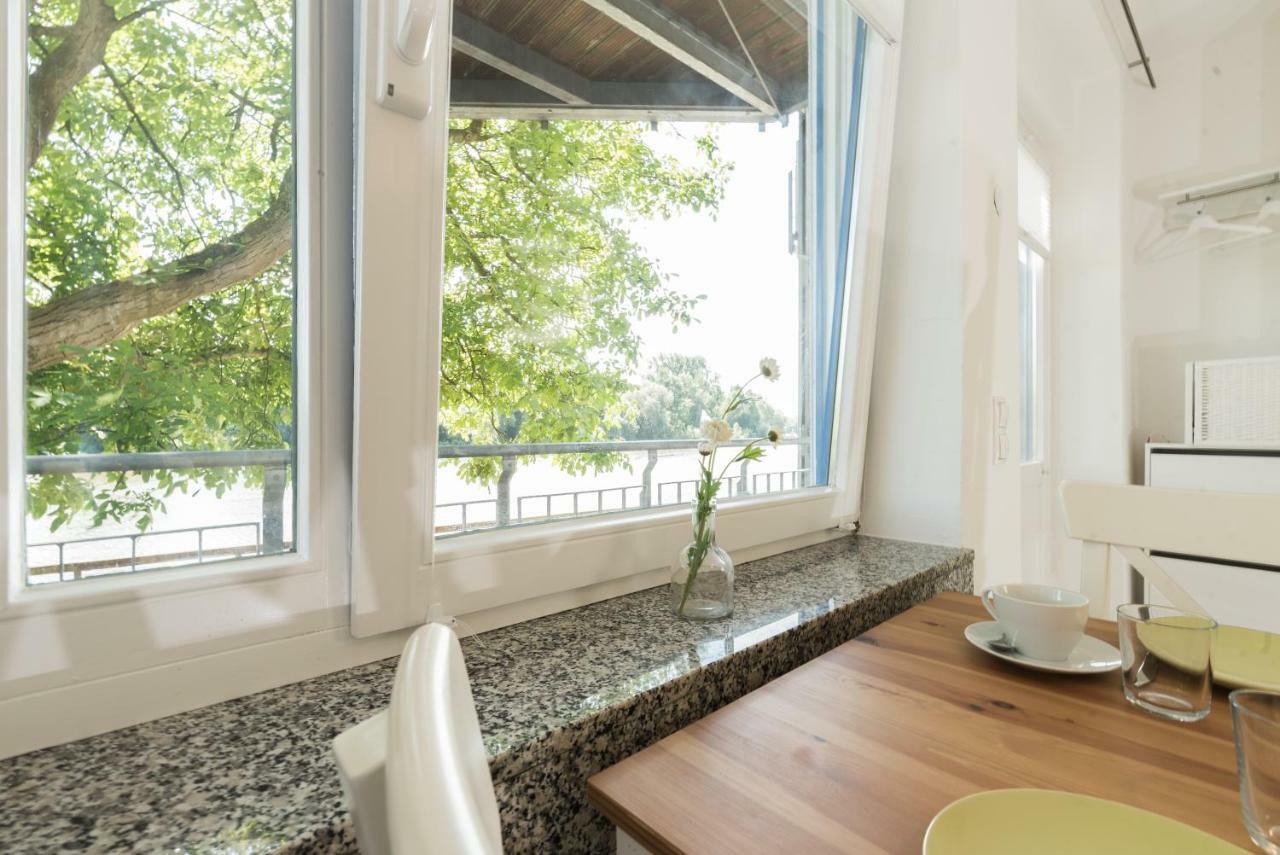Weserwohnung - Bootshaus Urlaub Am Wasser Hamelin Bagian luar foto