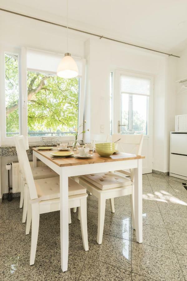 Weserwohnung - Bootshaus Urlaub Am Wasser Hamelin Bagian luar foto